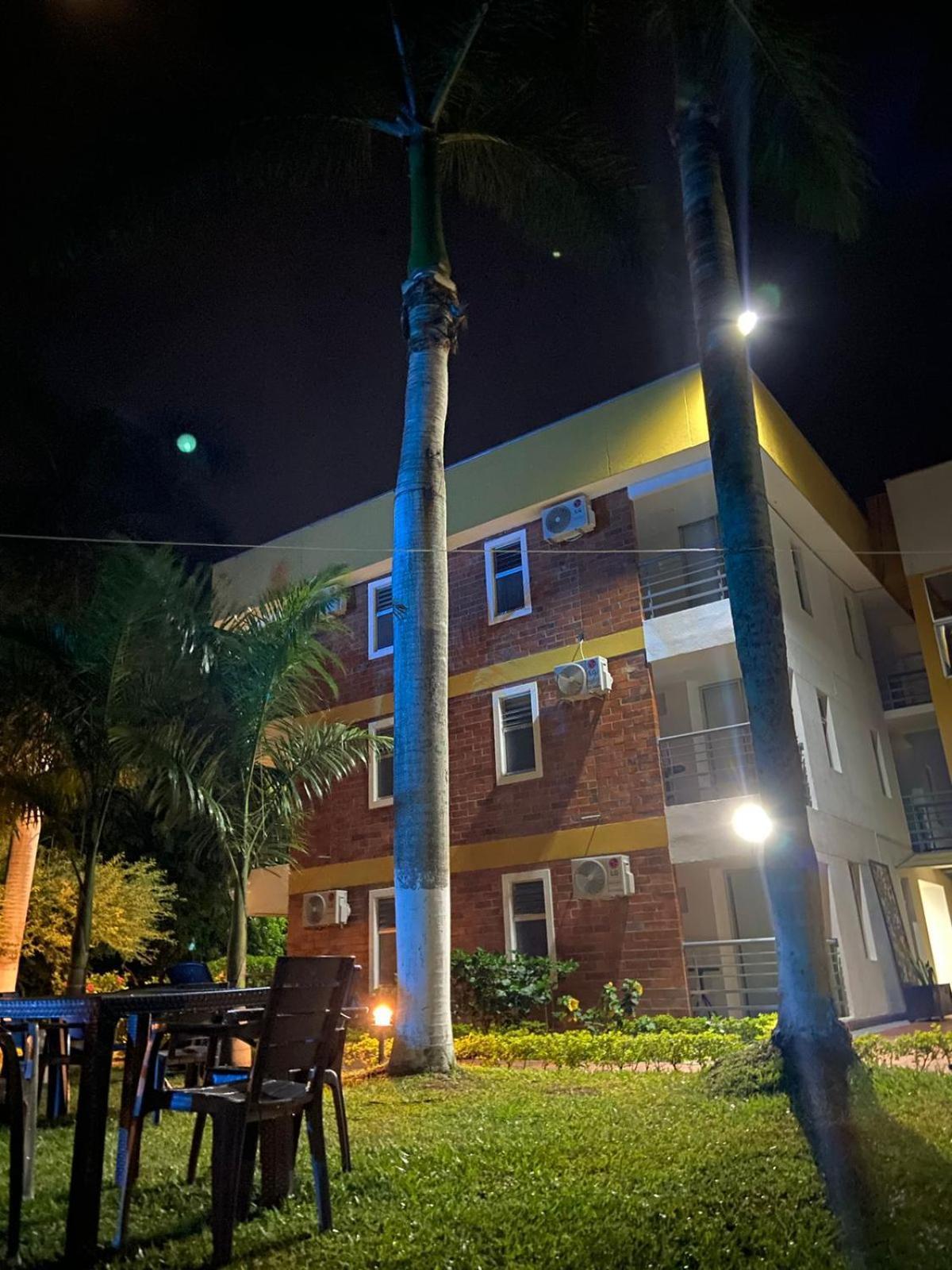 Hotel Villa Zaragoza エクステリア 写真
